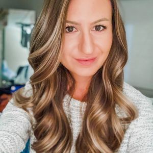 Meet your Posher, Alicia